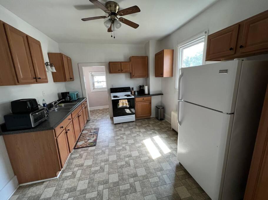 The Purple Door Apt In The Heart Of Radford City Luaran gambar